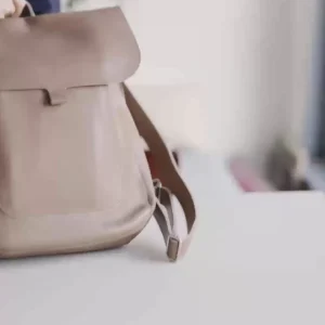 Backpack, Come Along,<Keecie Online