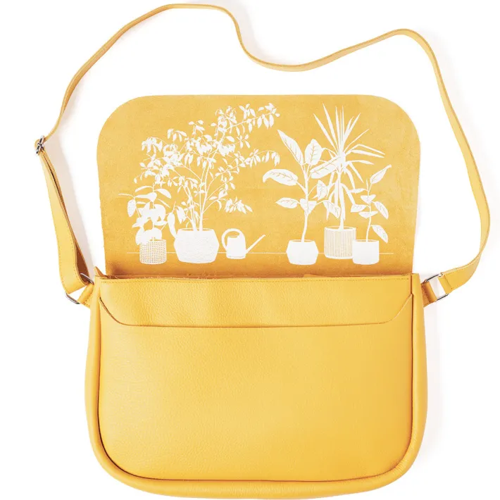 bag_plant_sitter_yellow_1.webp Bag, Plant Sitter,<Keecie New