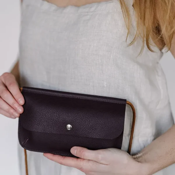 Phonebag, Hang On,<Keecie Online