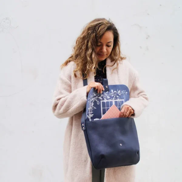 Shoulder bag, Back Yard,<Keecie Best